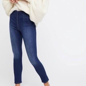 FREE PEOPLE Denim Jeggings Pull-On Jeans~Size 27